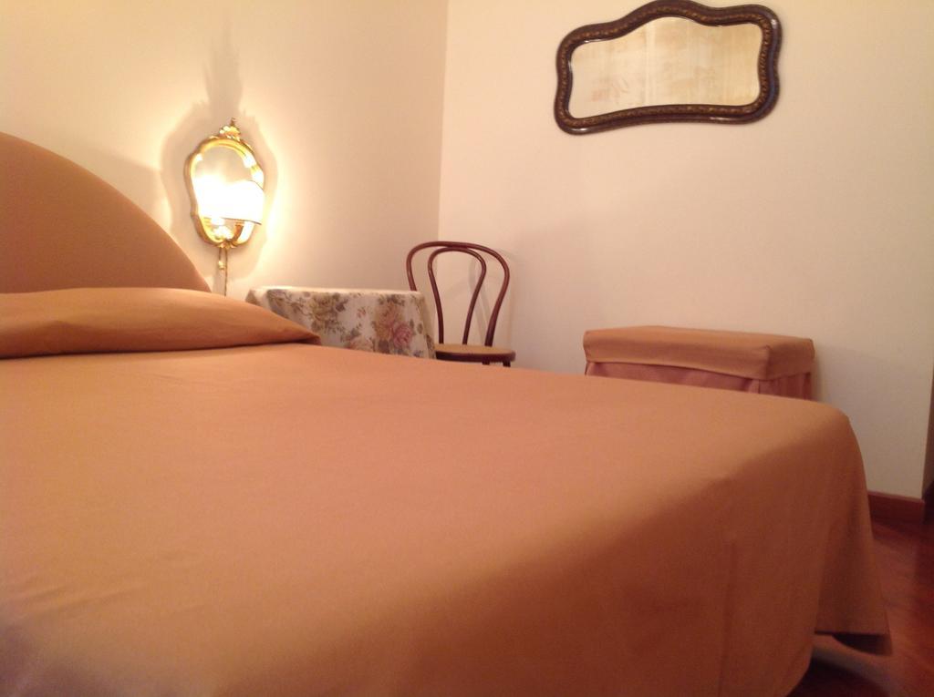 B&B Crispi Trieste Room photo